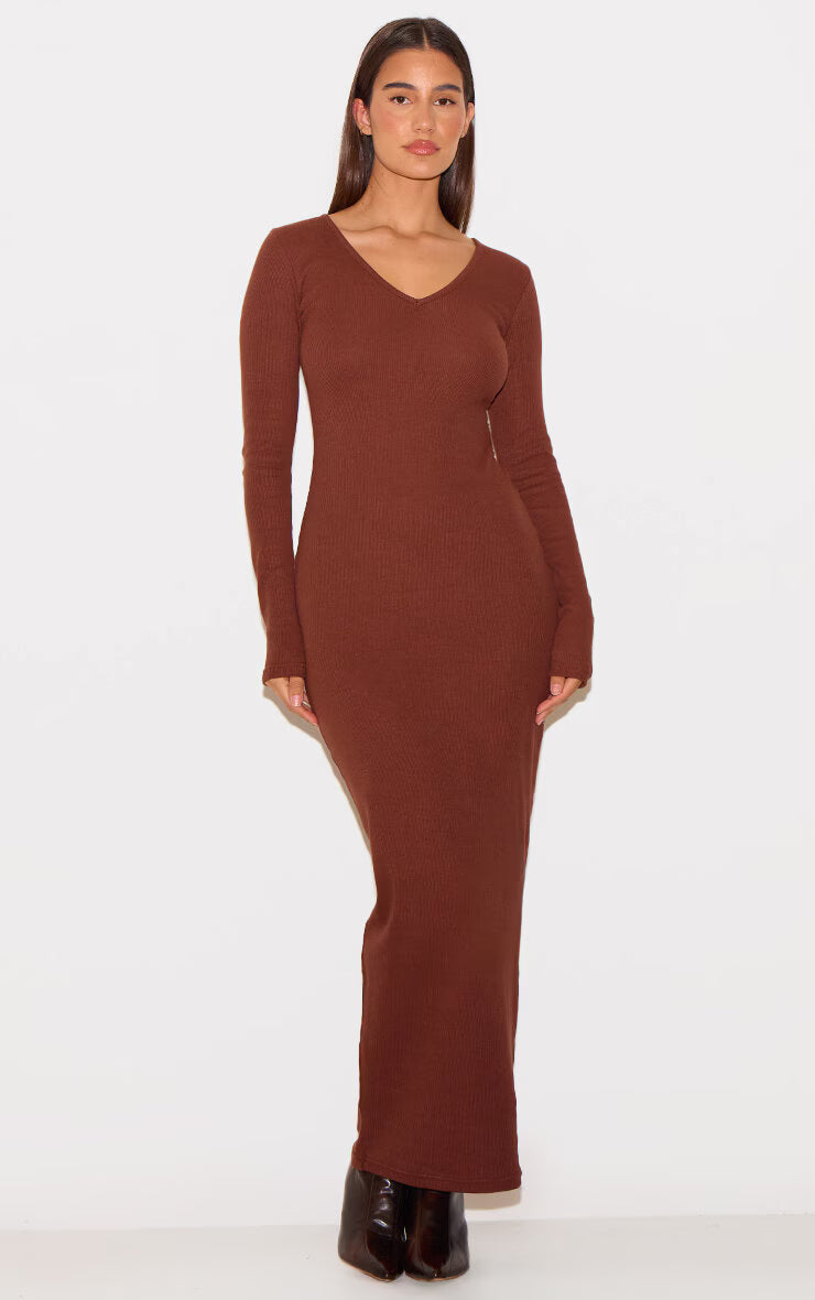 Chocolate Ribbed V Neck Long Sleeve Maxi Dress
