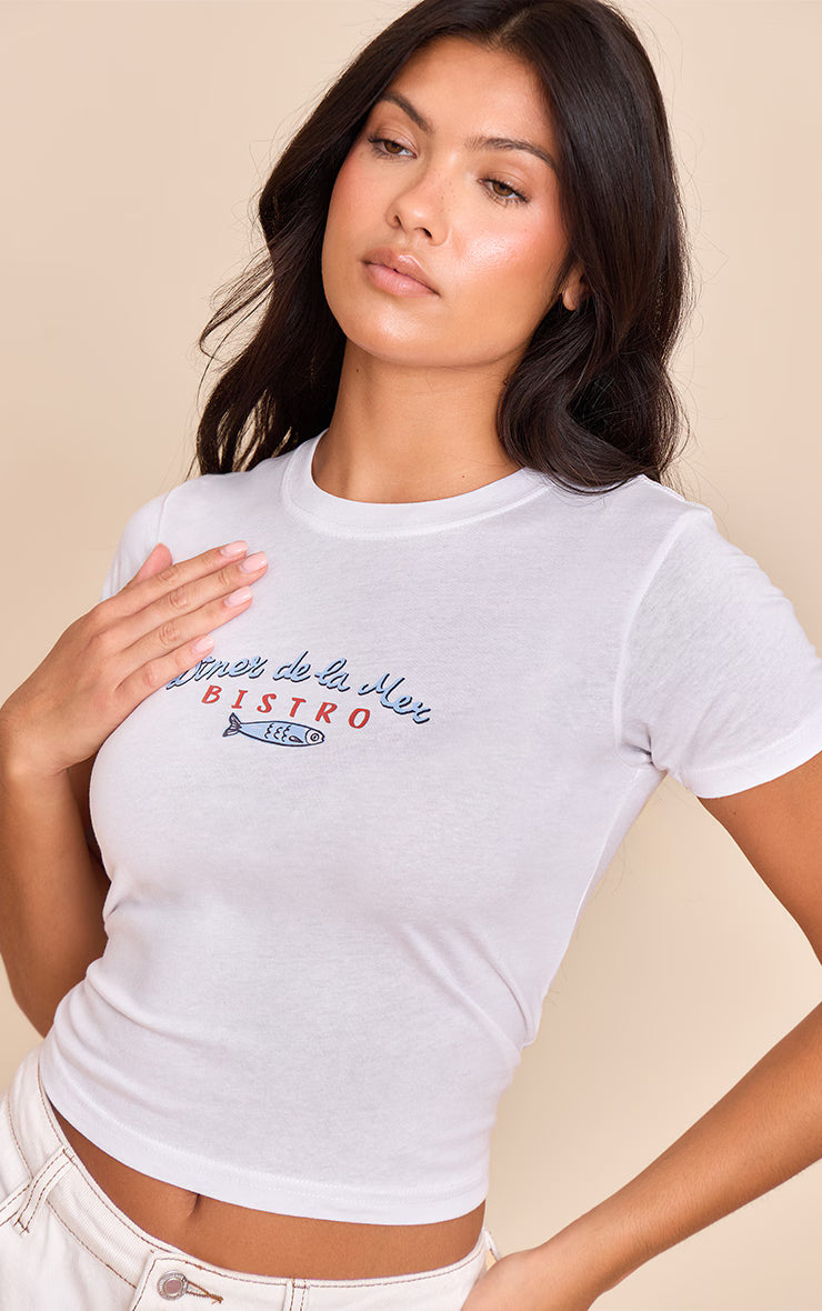 White Sardine Graphic Cropped Fitted T-shirt