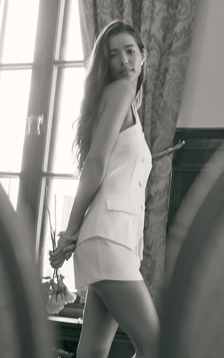 Premium White Tailored Pleated Shorts