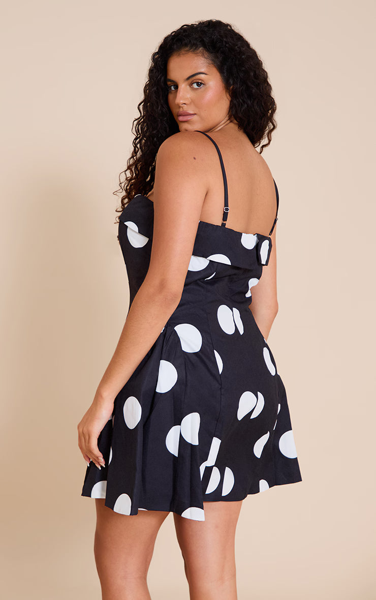 Plus Monochrome Polka Dot Strappy Structured Shift Dress