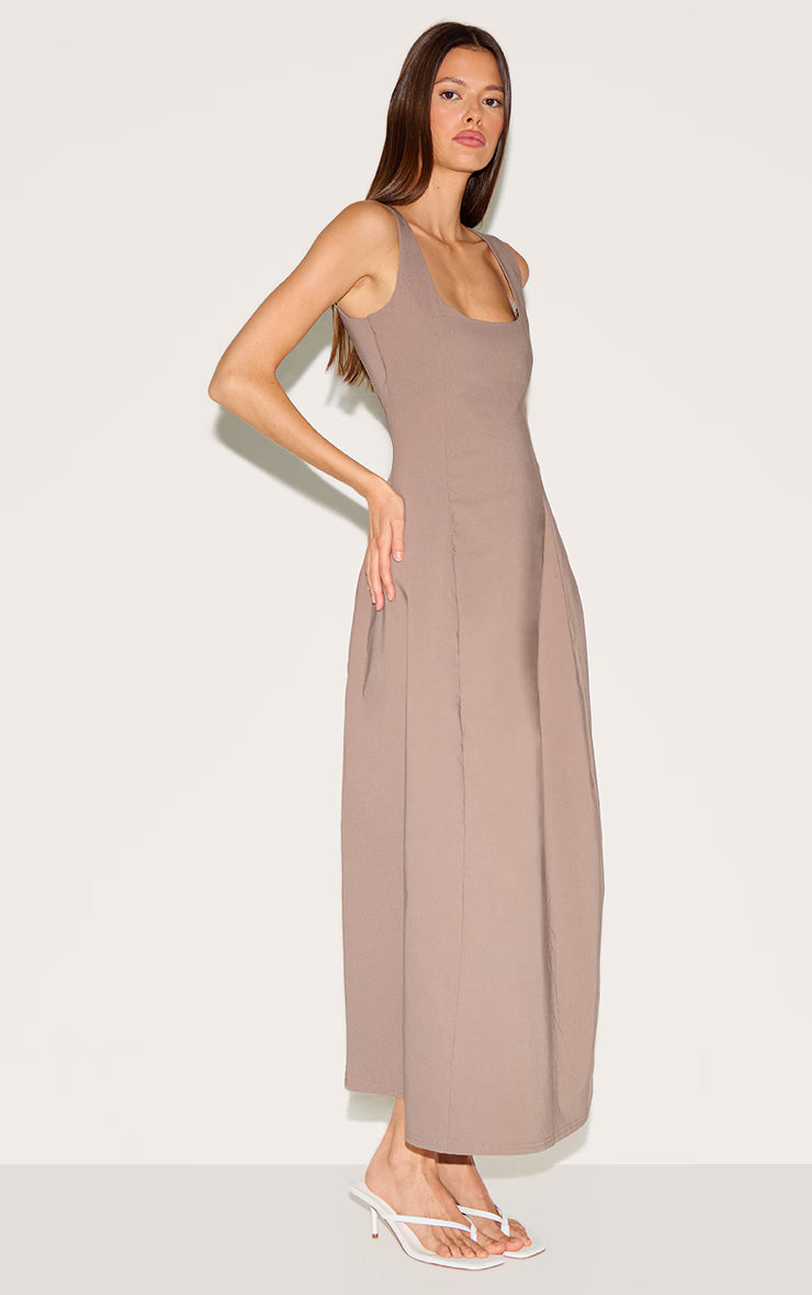 Taupe Scoop Neck Sleeveless Maxi Dress