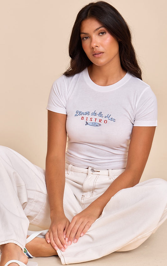 White Sardine Graphic Cropped Fitted T-shirt