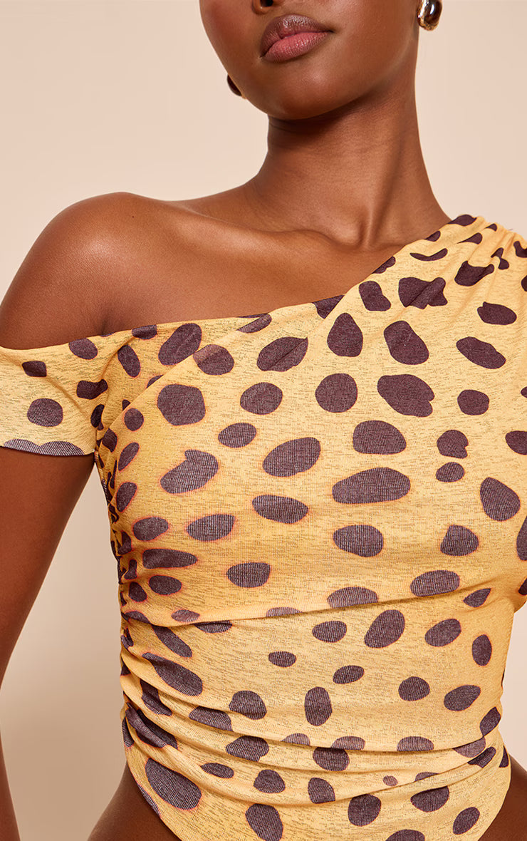 Yellow Leopard Print Onion Skin Sleeveless Asymmetric Hem Top