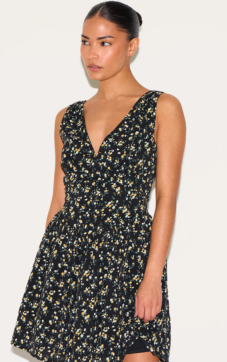 Petite Black Floral Detail Mini Shift Dress