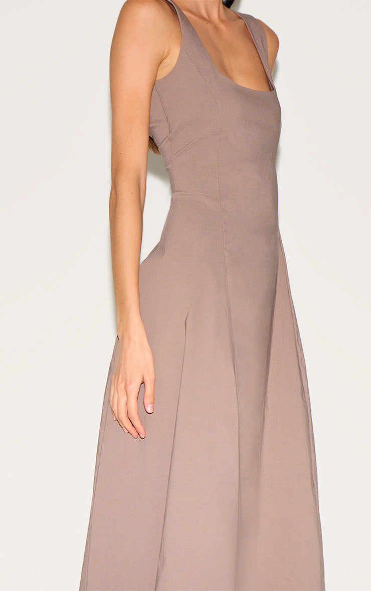 Taupe Scoop Neck Sleeveless Maxi Dress