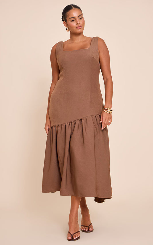Plus Mocha Pleated Hem Square Neck Midaxi Dress